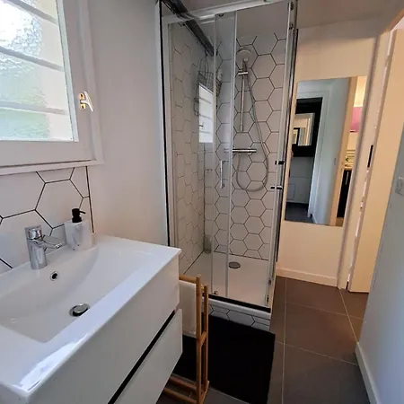 Apartment * Bievres