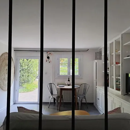 Apartment Διαμέρισμα *